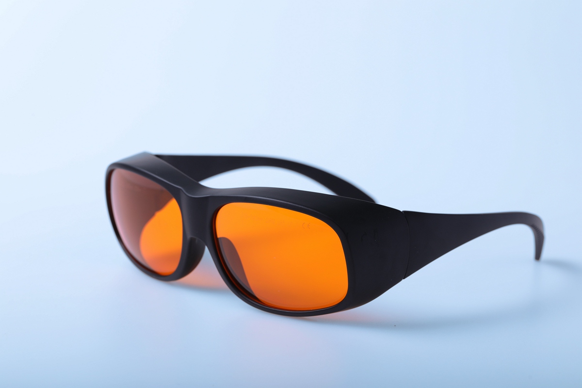 Do You Need Safety Goggles for 266nm Lasers?