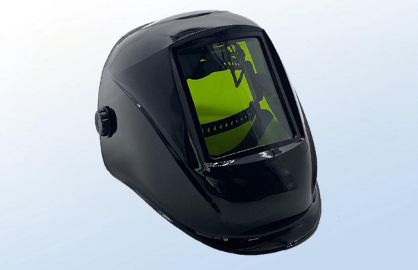 Do needing a special helmet for laser welding？